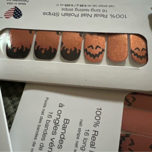Hey Pumpkin Halloween Nail Strips - Picture 4 of 6